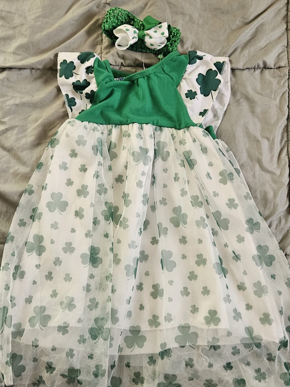 Green Shamrock Tulle Dress with Matching Bow Headband for Kids